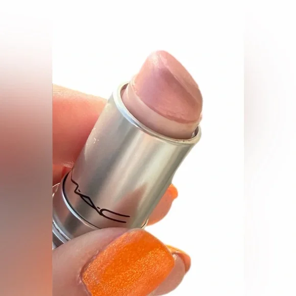 Mac cosmetics lipsticks (2) - Picture 3 of 16